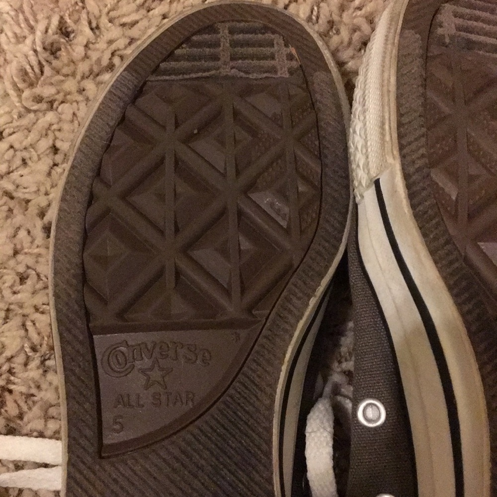 Grey converse women sz.7 - Picture 5 of 5